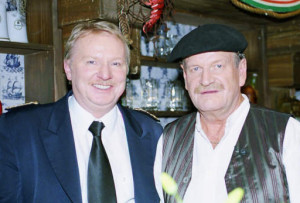 Vossi und Günter Willumeit in „Lüders Krug“, Freut Euch des Nordens 1992